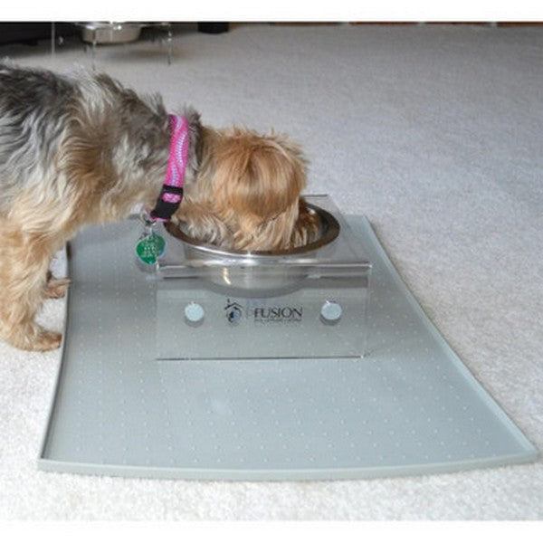 PetFusion SinglePod Feeder in Acrylic. Short Single